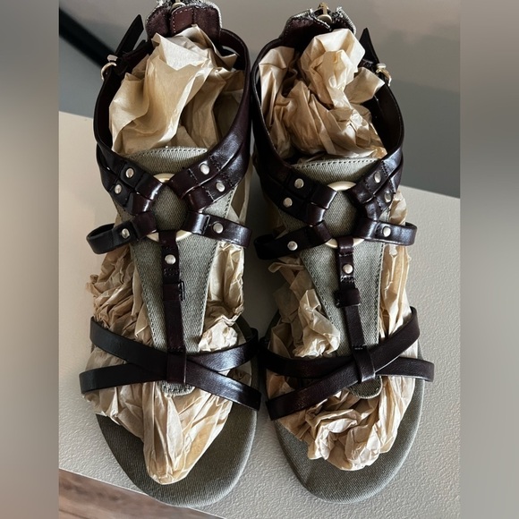 DANA Buchman Strappy Sandal - Size 8 - Picture 2 of 10